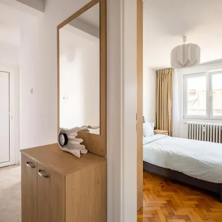 Lejlighed Lovely 1-bdr With View Of Cathedral