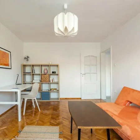 Lovely 1-bdr With View Of Cathedral София