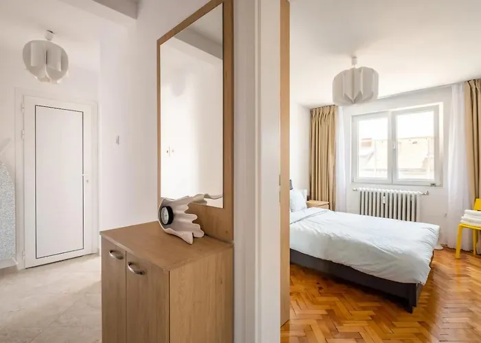 Apartament Lovely 1-bdr With View Of Cathedral